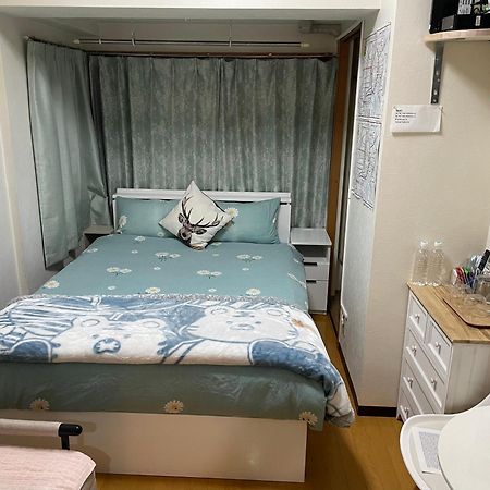 新宿安靜の家-A Quiet Home In Shinjuku - A 26 Square Meter Double Bed Room That Feels Like Home Präfektur Tokio Exterior foto