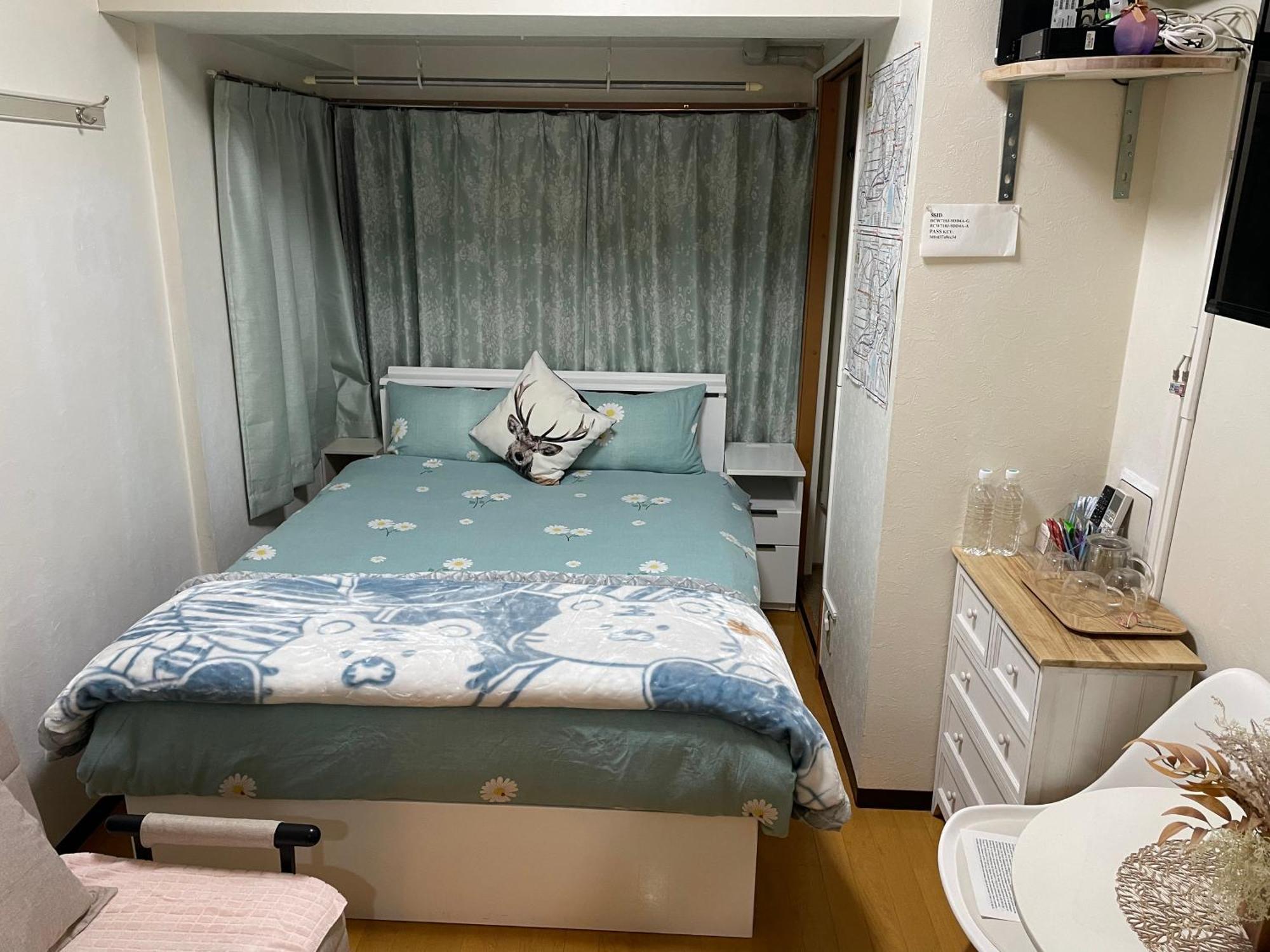 新宿安靜の家-A Quiet Home In Shinjuku - A 26 Square Meter Double Bed Room That Feels Like Home Präfektur Tokio Exterior foto